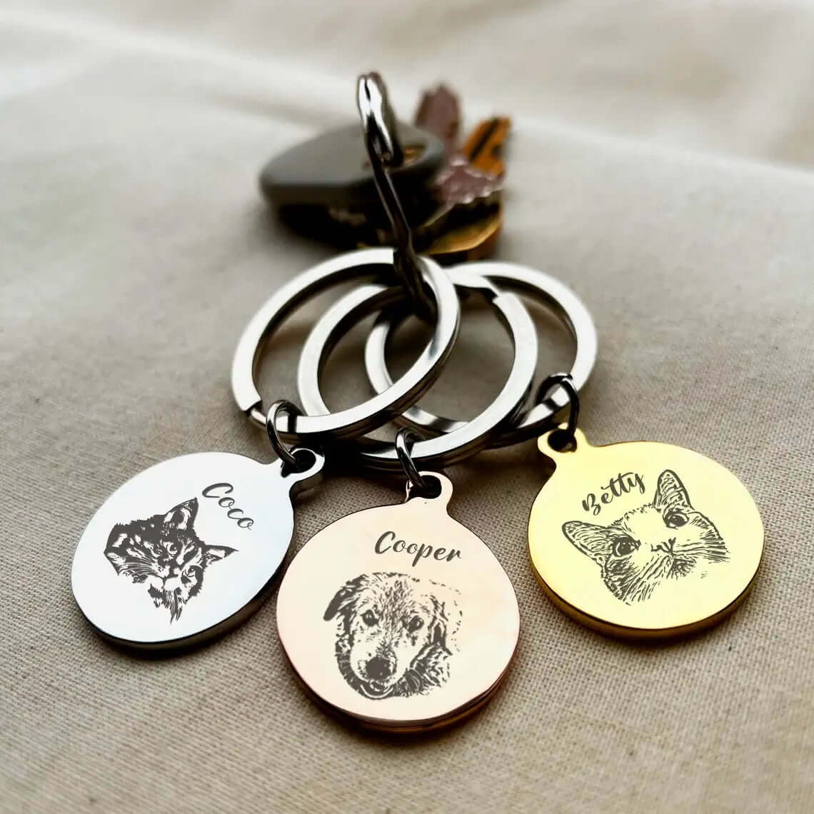 Custom Personalized Pet Face Keychain