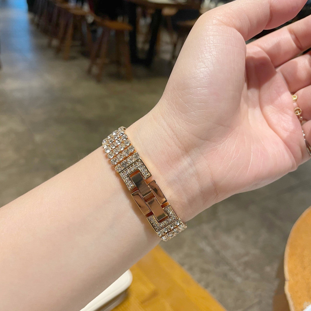Luxuriöse, modische Metallarmbänder für die Apple Watch