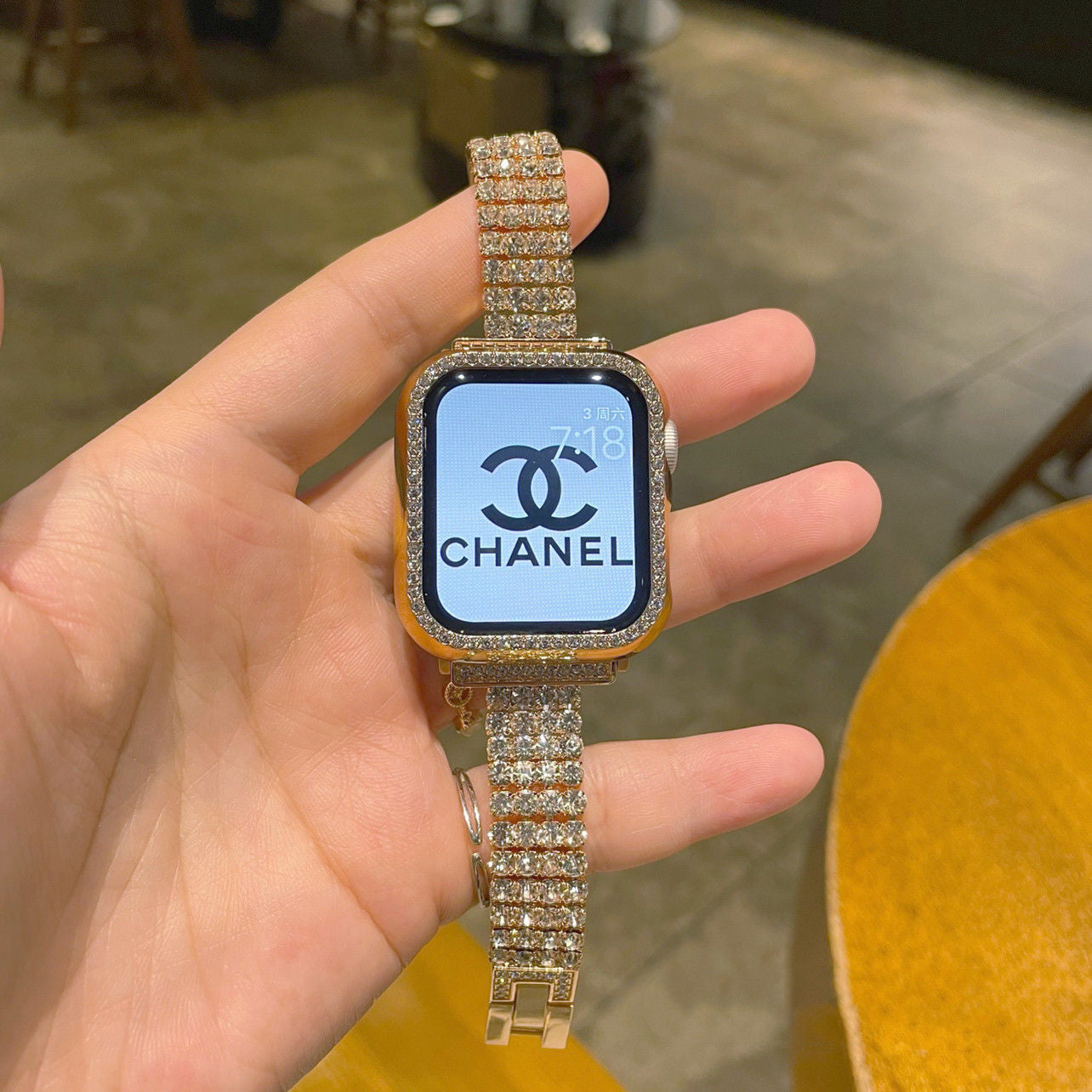 Luxuriöse, modische Metallarmbänder für die Apple Watch