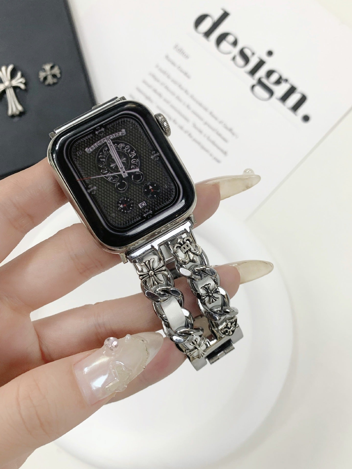 Retro Chrome Heart Metal Strap bands for Apple Watch